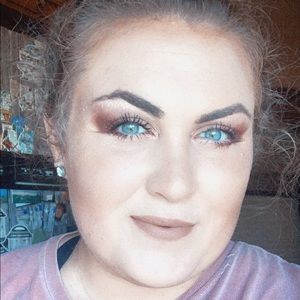 Meet your Posher, Kameron